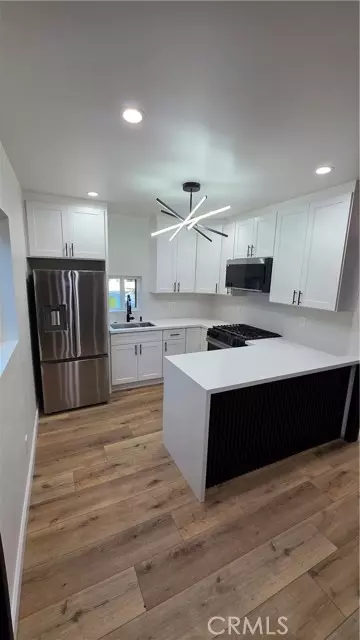 Reseda (los Angeles), CA 91335,7047 Nestle Avenue