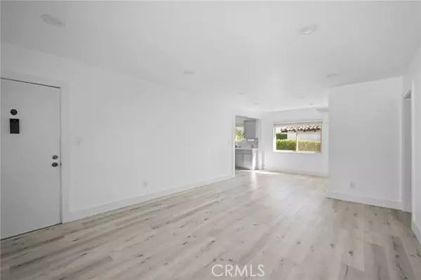 West Hollywood, CA 90046,7969 Norton Avenue #15