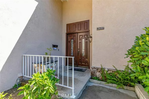 Granada Hills (los Angeles), CA 91344,12457 Bradford Place