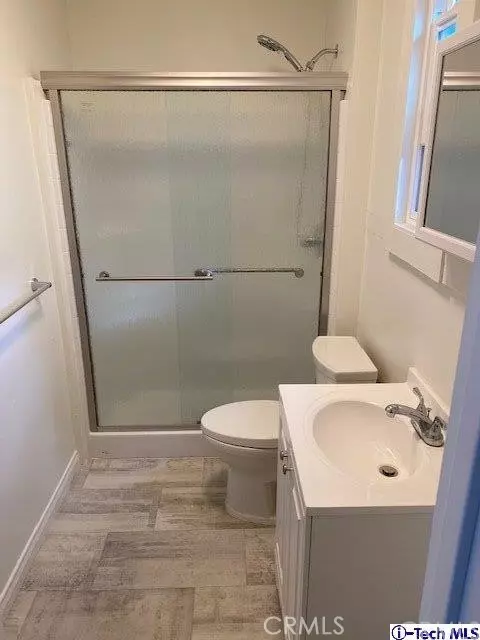 Sunland (los Angeles), CA 91040,10516 Jardine Avenue #1/2