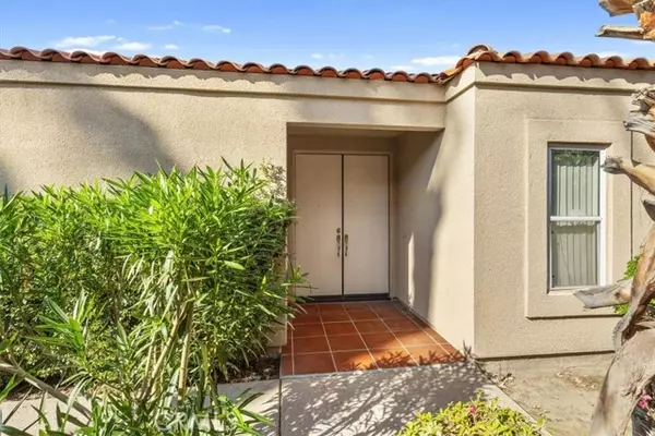 Rancho Mirage, CA 92270,77 Lake Shore Drive