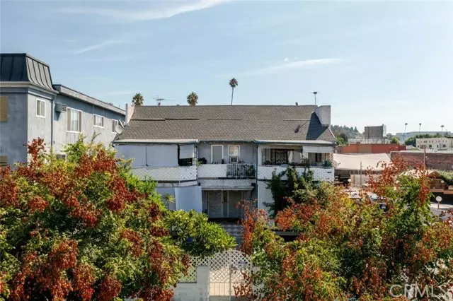 Los Angeles, CA 90027,1716 Winona Boulevard