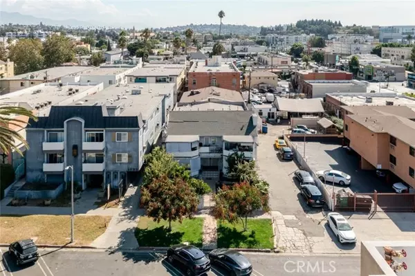 Los Angeles, CA 90027,1716 Winona Boulevard