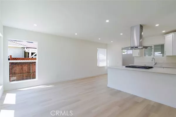 Glendale, CA 91201,611 Davis