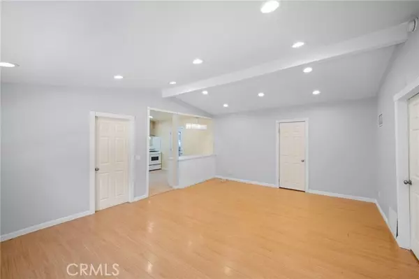 Tujunga (los Angeles), CA 91042,10617 Wilsey Avenue