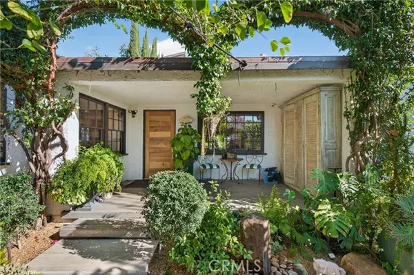 Sherman Oaks, CA 91401,5526 Fulton