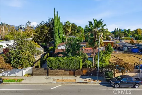 Sherman Oaks, CA 91401,5526 Fulton