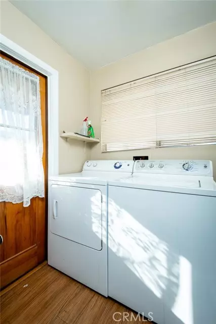 Pasadena, CA 91104,1437 N Sierra Bonita Avenue