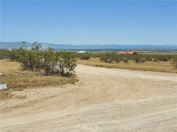 Apple Valley, CA 92307,0 Los Padres Parcel #0463-243-21 Road