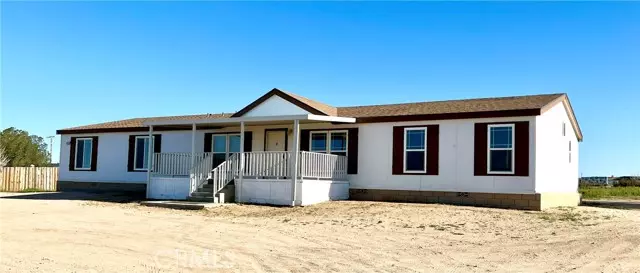 Phelan, CA 92371,9235 Lindero Road