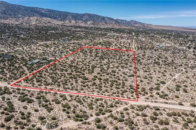 Pinon Hills, CA 92372,0 Hwy 138 Lot 02