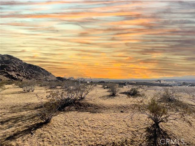 Apple Valley, CA 92307,0 Tiffany Lane
