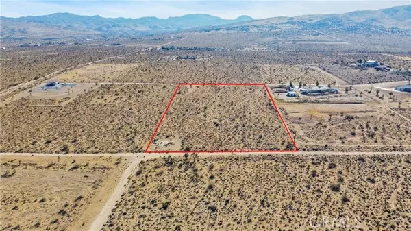 23969 Lisbon Road A/B, Apple Valley, CA 92307