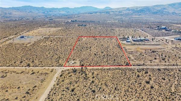 23969 Lisbon Road A/B, Apple Valley, CA 92307