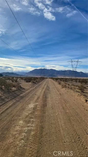 Lucerne Valley, CA 92356,0 Powerline Rd 0453-081-16