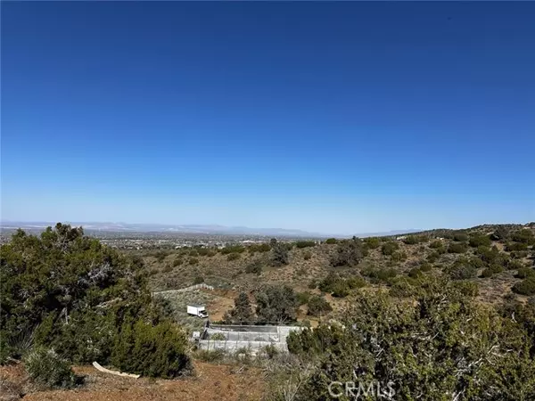 Pinon Hills, CA 92372,0 Silver Rock