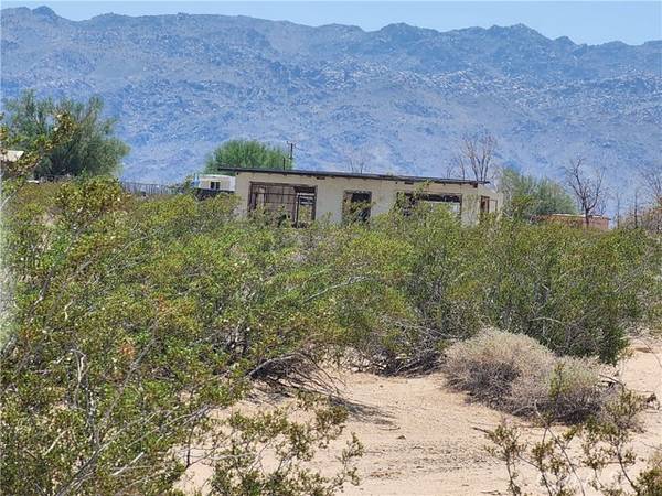 0 Meldora Avenue, Twentynine Palms, CA 92277