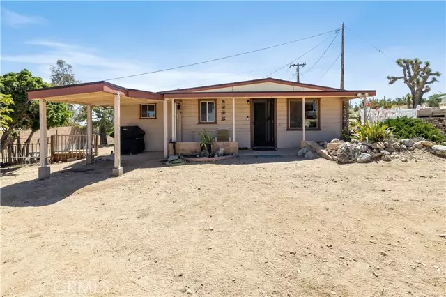 Pinon Hills, CA 92372,598 Maria Road