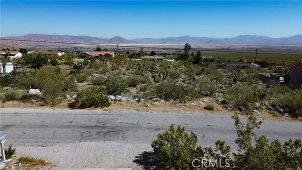 Lucerne Valley, CA 92356,701 Emerald Road