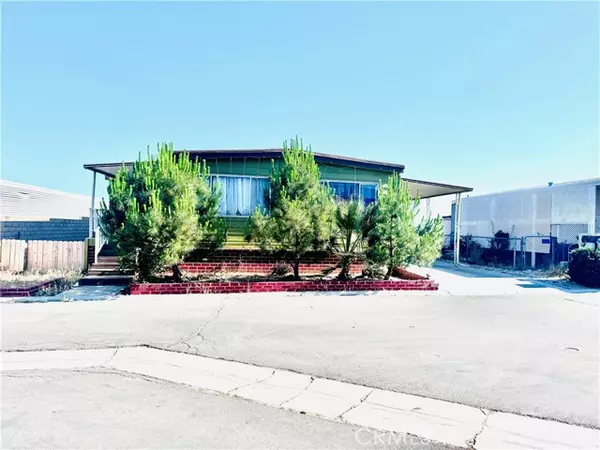 20683 Waalew Road #202, Apple Valley, CA 92307