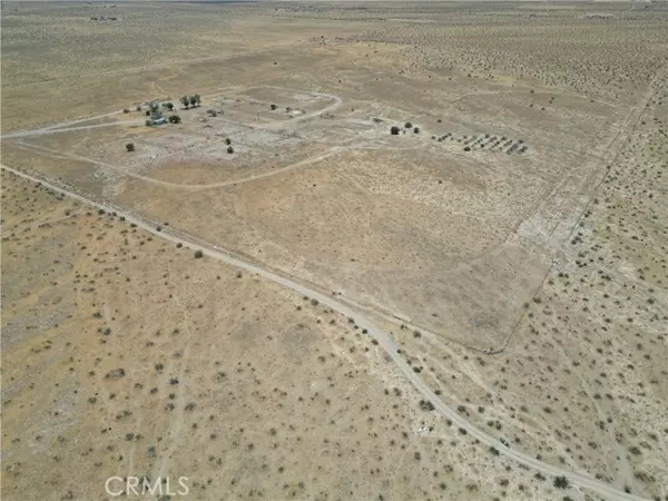 Lucerne Valley, CA 92356,17420 Meridian Road