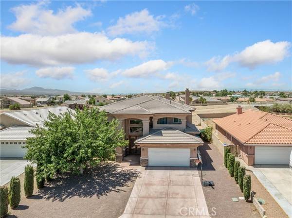 26775 Lakeview Drive, Helendale, CA 92342