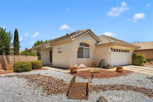 19608 Ironside Drive, Apple Valley, CA 92308