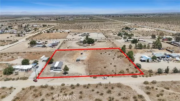 14245 Mescalero Road, Phelan, CA 92371