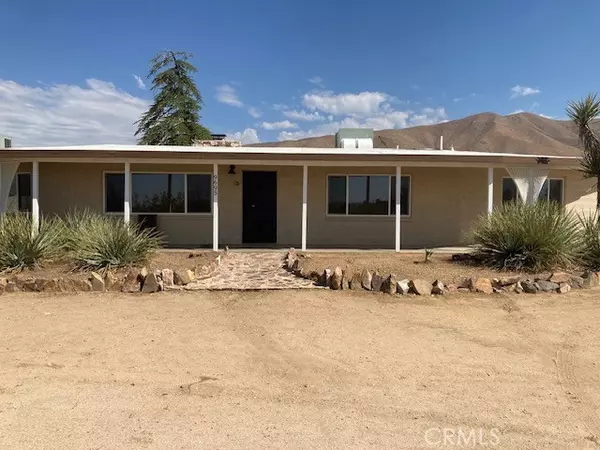 9695 Joshua Street, Apple Valley, CA 92308