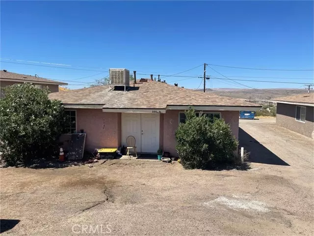 255 W Grace Street, Barstow, CA 92311