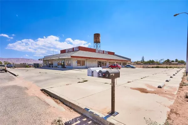 16937 Walnut Street, Hesperia, CA 92345