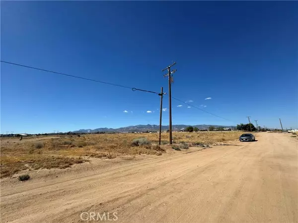 Phelan, CA 92371,10120 Arizona Avenue