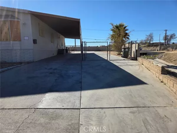 Victorville, CA 92395,16251 WIMBLETON Drive