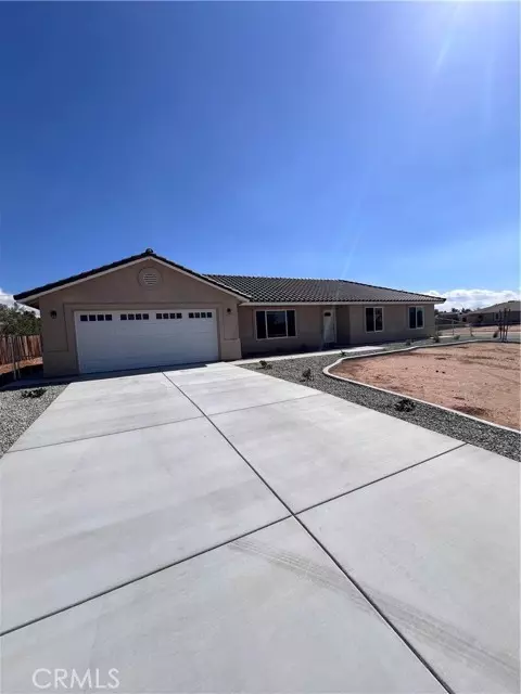 21421 Pah-Ute, Apple Valley, CA 92308