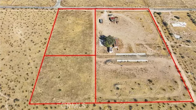 18142 Navajo Road, Apple Valley, CA 92307