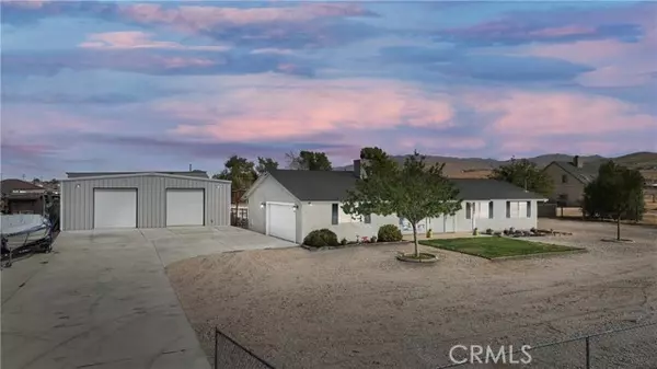 10661 Blackfoot Road, Apple Valley, CA 92308