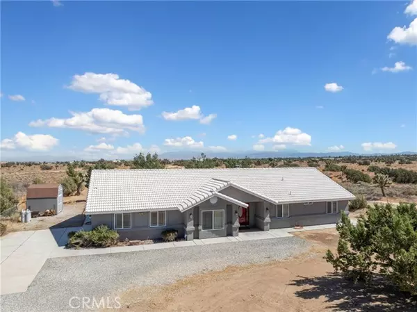 10121 Rochester Road, Phelan, CA 92371