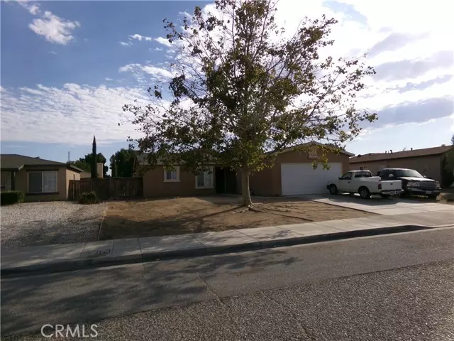 Adelanto, CA 92301,10585 Joshua Street