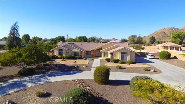 19640 Yanan Road, Apple Valley, CA 92307