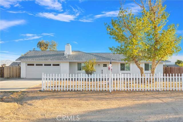 22853 Shawnee Road, Apple Valley, CA 92308