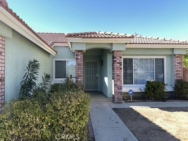 13152 Princeton Drive, Victorville, CA 92392