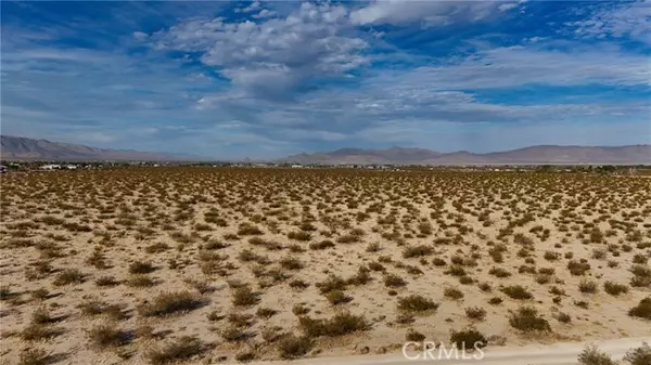 Lucerne Valley, CA 92356,712 Fairlane Road