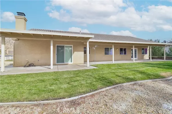 Apple Valley, CA 92307,17044 Tiama Road