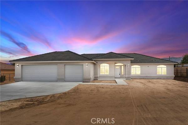 8569 Oakwood Avenue, Hesperia, CA 92345