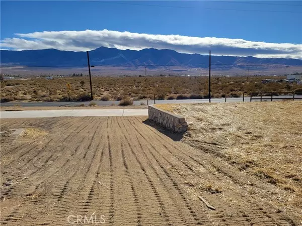 Lucerne Valley, CA 92356,30588 Ca-18