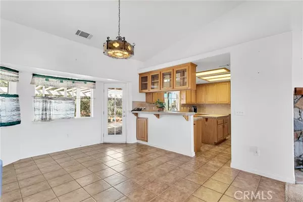 Oak Hills, CA 92344,11458 Cedar Street