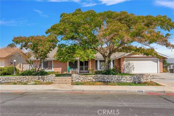 11512 Hollyvale Avenue, Victorville, CA 92392