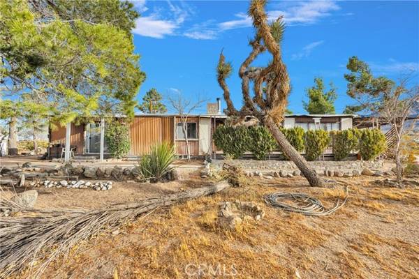 9475 Willow Wells Avenue, Lucerne Valley, CA 92356