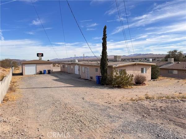 931 Pine Avenue, Barstow, CA 92311