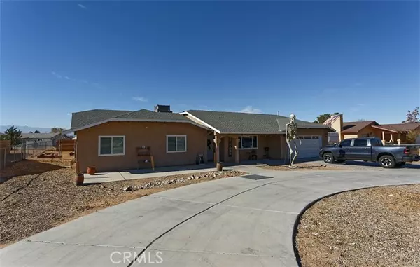 16656 Nawakwa Road, Apple Valley, CA 92307